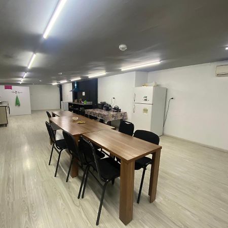 Hostelpoint Ташкент Экстерьер фото