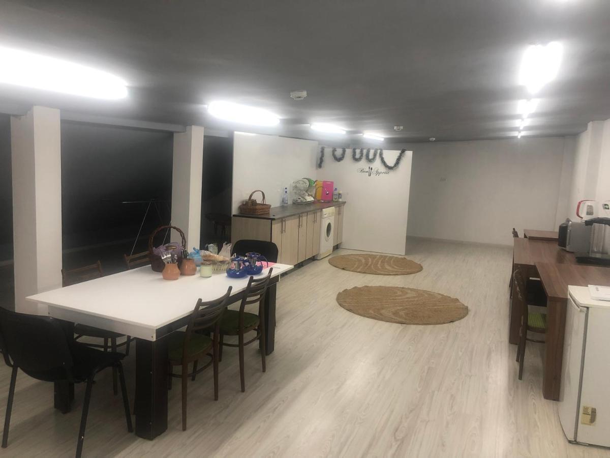 Hostelpoint Ташкент Экстерьер фото